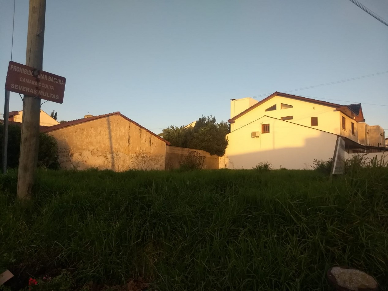 Venta 2 lotes linderos  en Colinas de Peralta Ramos