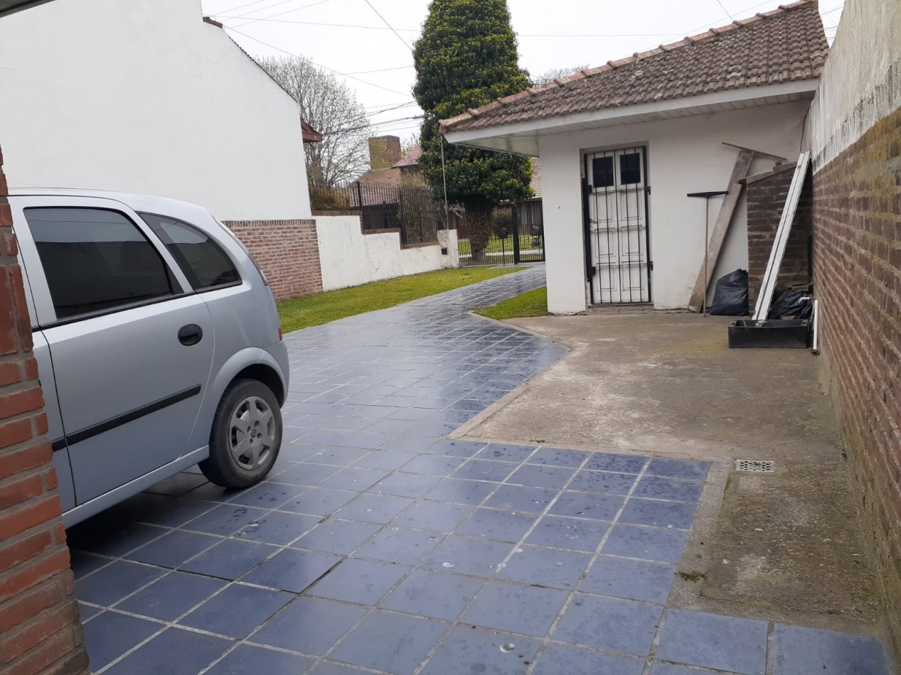 VENTA CASA 6 AMBIENTES -CAISAMAR -APTA 2 FAMILIAS-APTA CREDITO