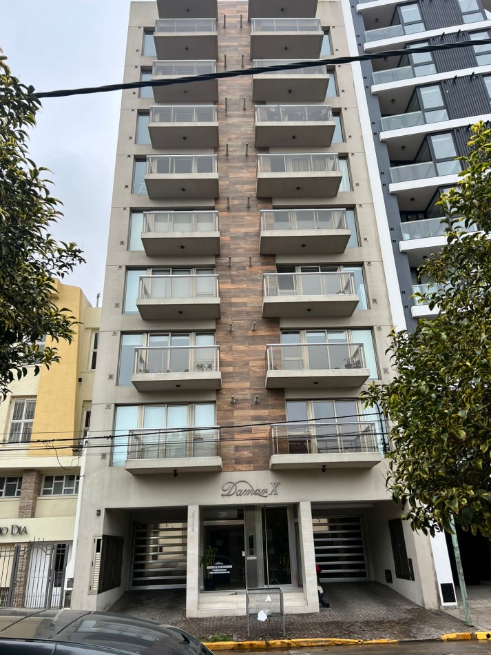 VENTA DEPARTAMENTO AL FRENTE EDIFICIO DAMAR X 