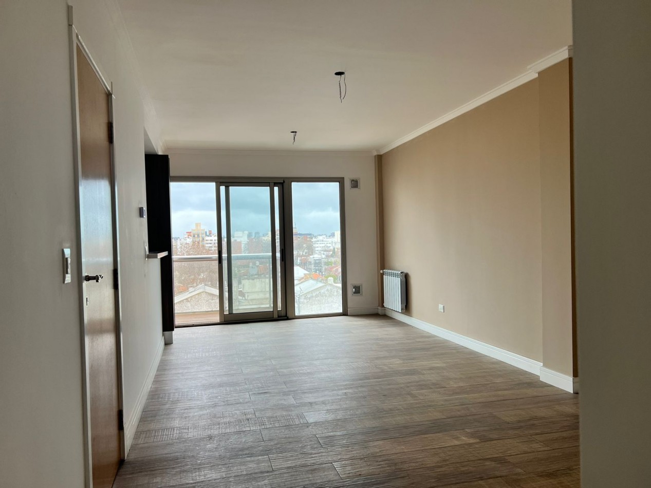 VENTA DEPARTAMENTO AL FRENTE EDIFICIO DAMAR X 