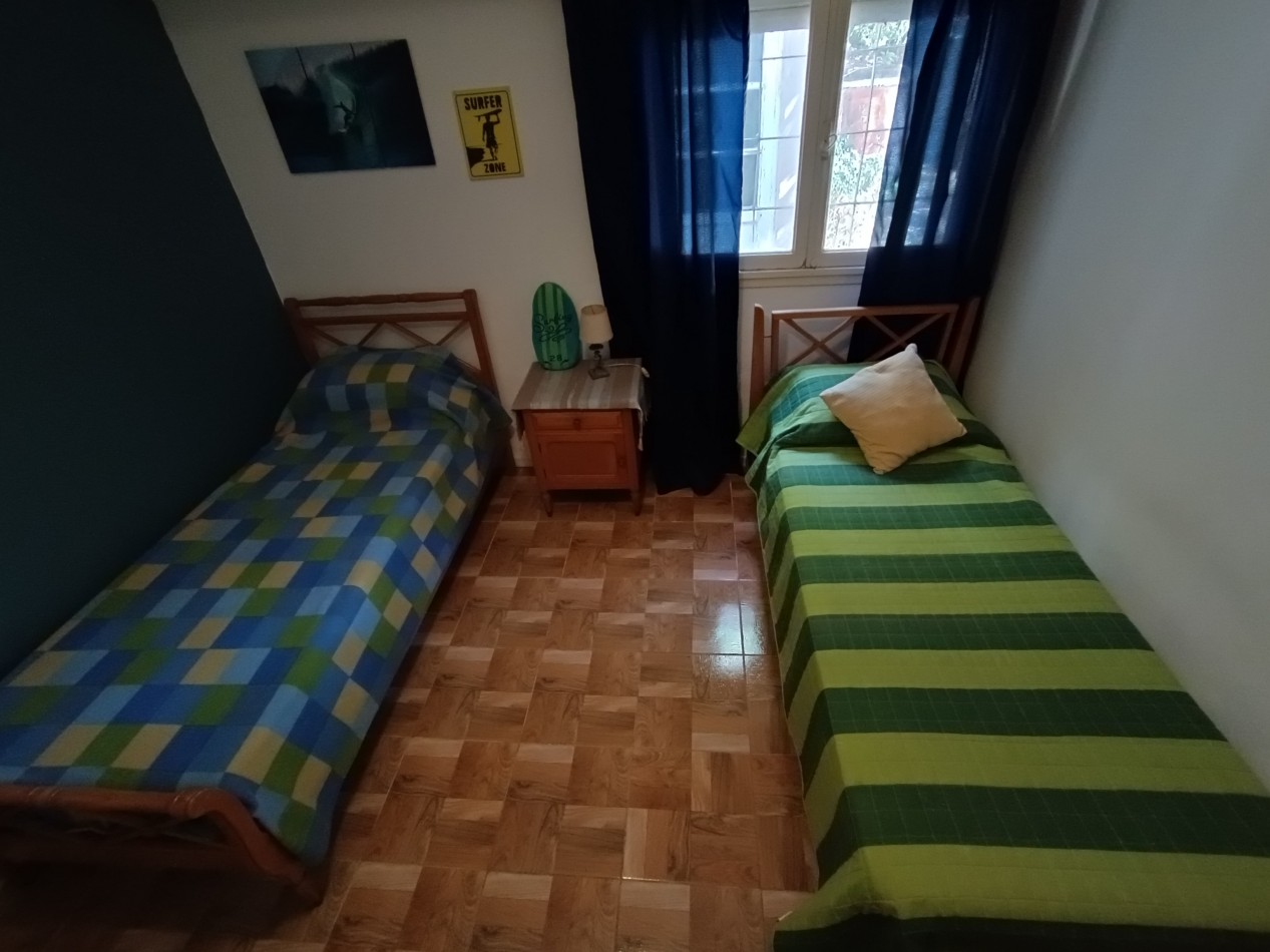 Venta casa 3 ambientes con dependencia y patio a tres cuadras del Mar Punta Mogotes