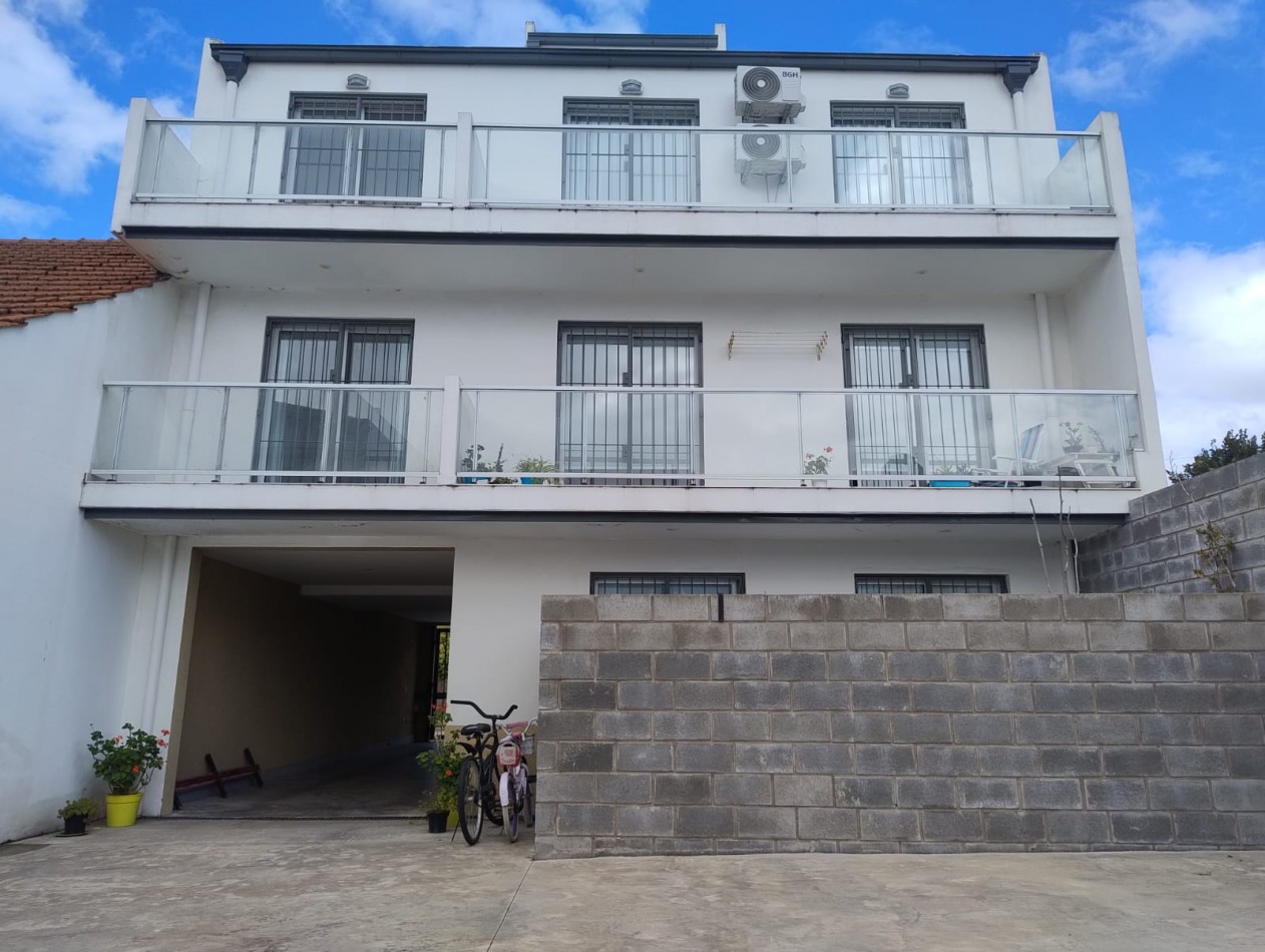 DEPARTAMENTO 2 AMB A ESTRENAR CON BALCON Y COCHERA 