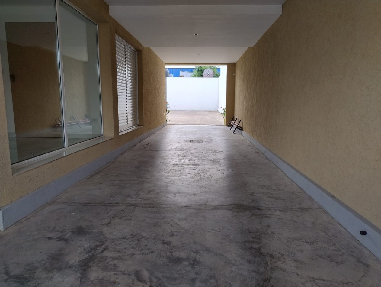 DEPARTAMENTO 2 AMB A ESTRENAR CON BALCON Y COCHERA 