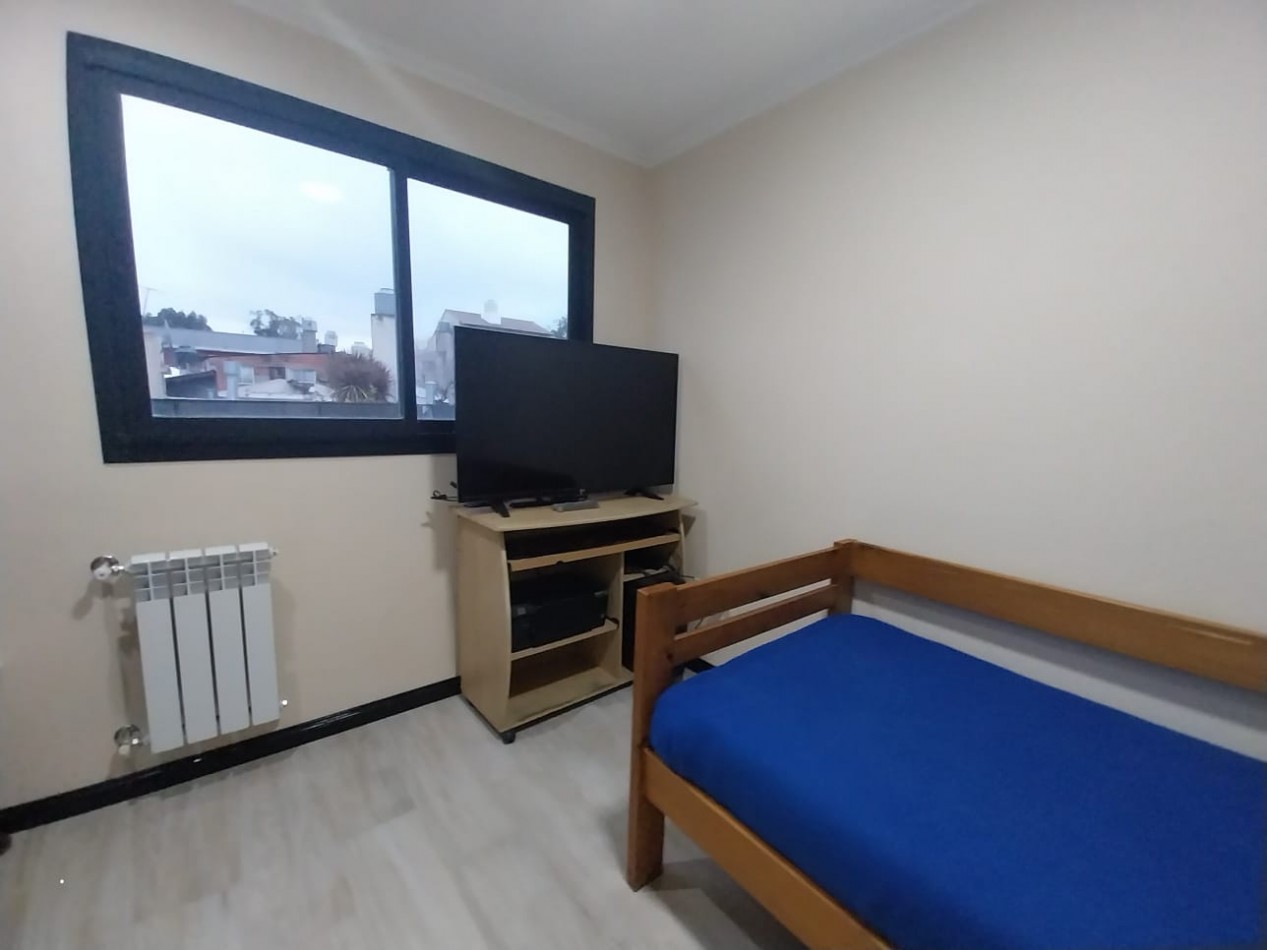 DUPLEX A ESTRENAR 4 AMBIENTES CON ENTRADA PARA AUTO, PATIO Y PARRILLA. COLINAS DE PERALTA RAMOS 
