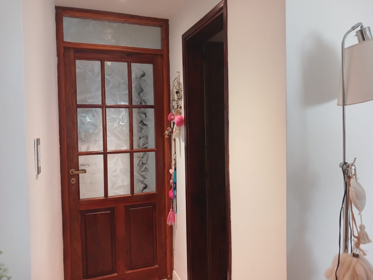 Venta casa 4 ambientes, garaje, parque y piscina, Caisamar