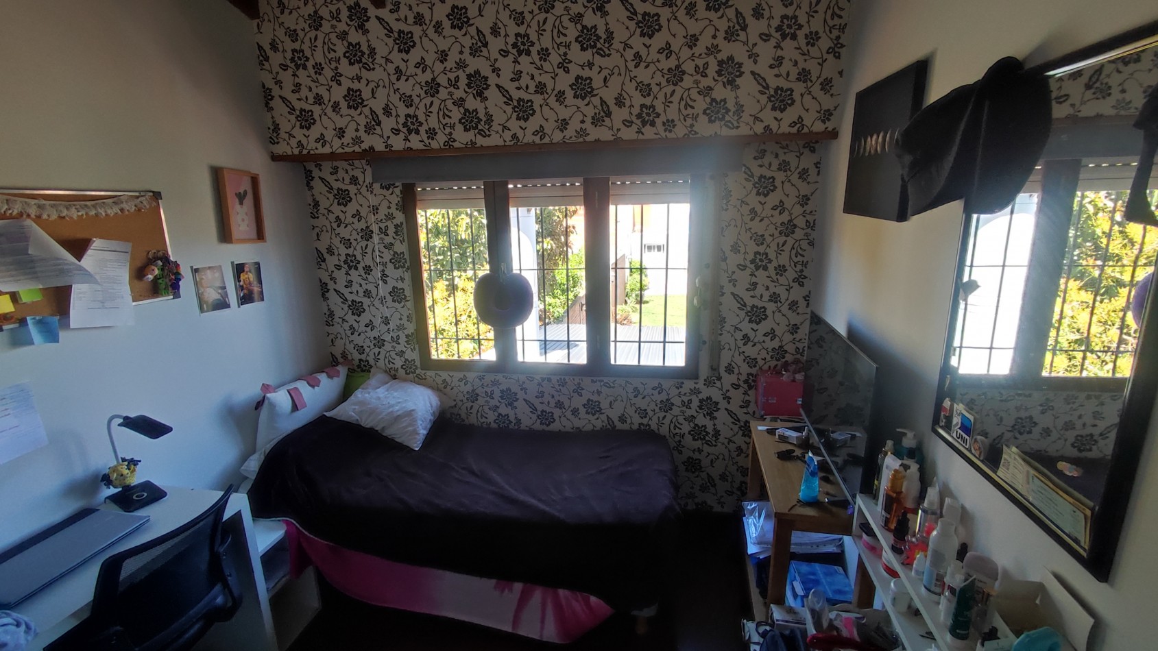Chalet 5 ambientes C/pileta y Quincho