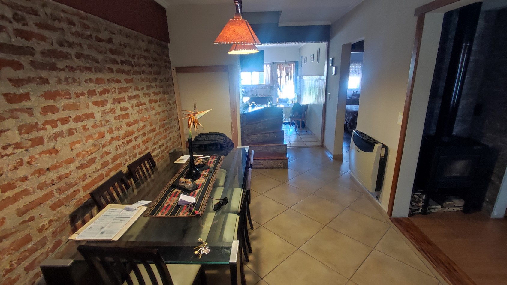 Chalet 5 ambientes C/pileta y Quincho