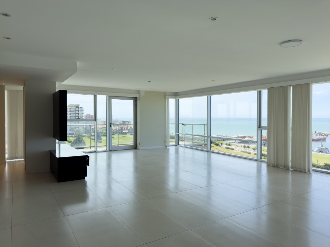 SEMI PISO - VISTA PLENA AL MAR - PLAYA GRANDE