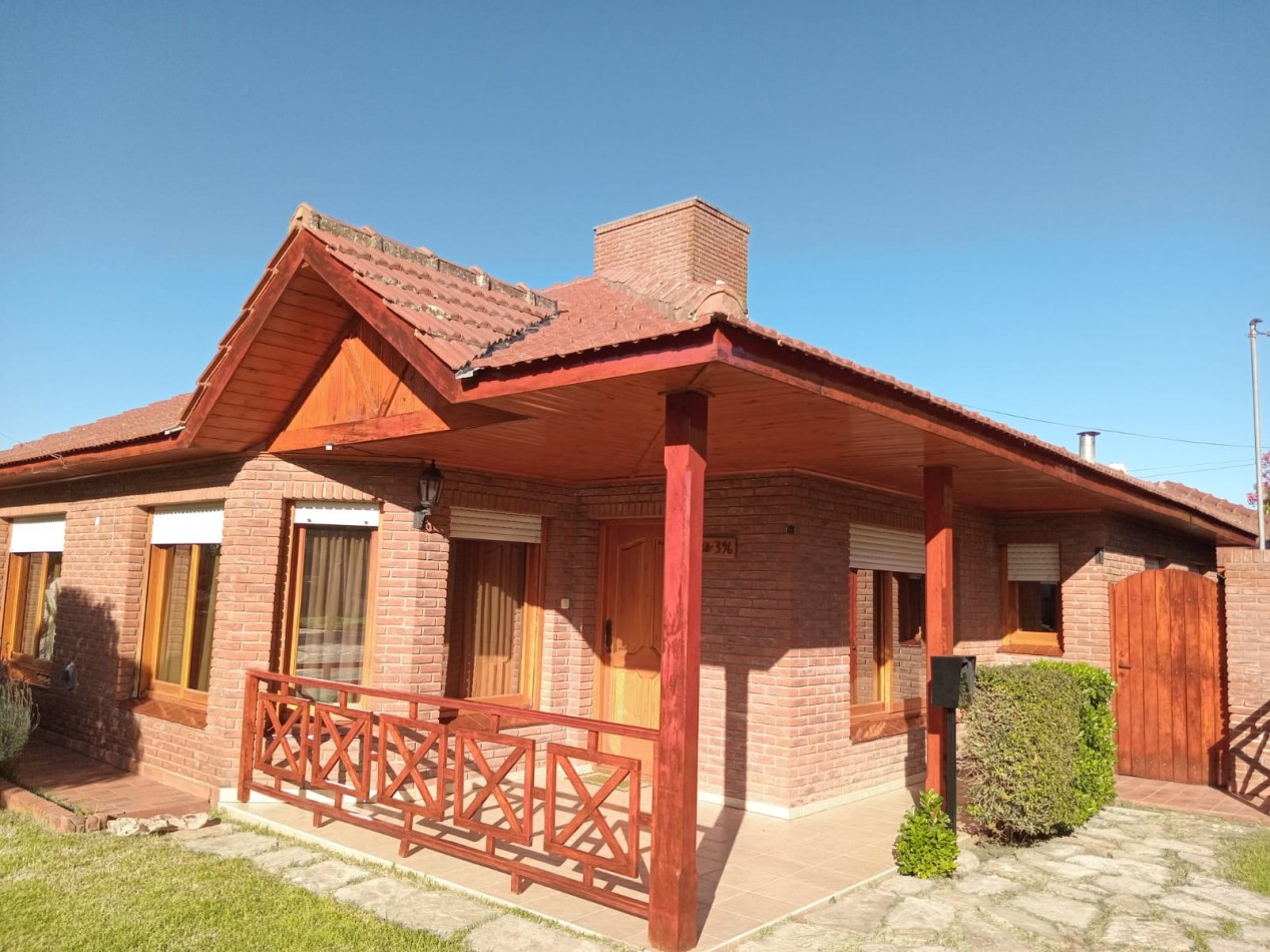 CASA 4 AMBIENTES BARRIO RESIDENCIAL MIRAMAR -APTO CREDITO