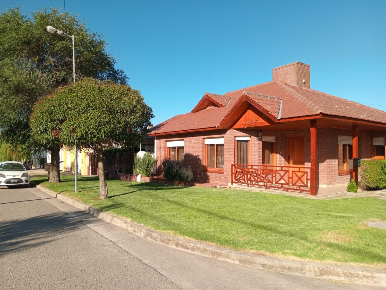 CASA 4 AMBIENTES BARRIO RESIDENCIAL MIRAMAR -APTO CREDITO