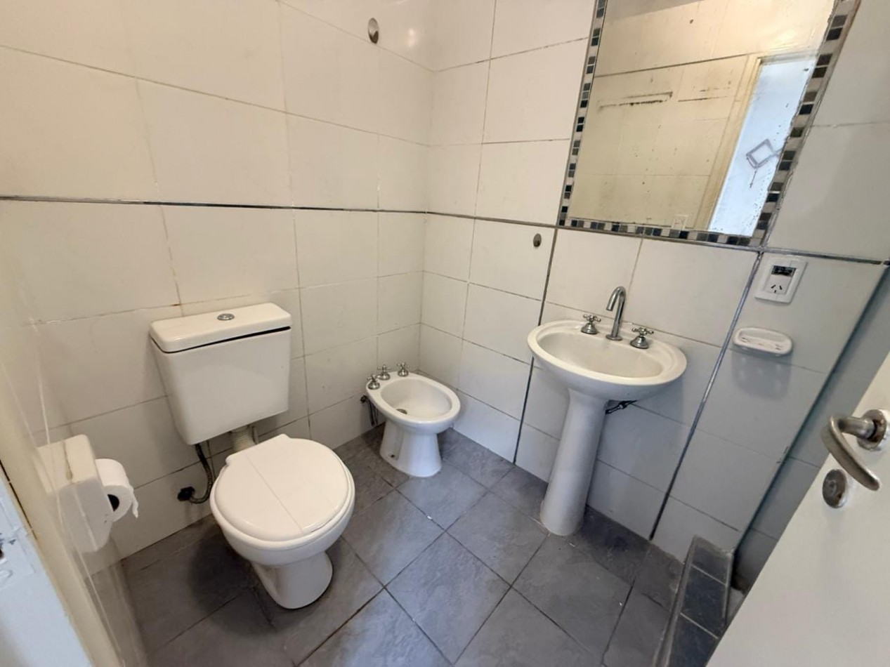 Alquiler departamento para uso profesional zona complejo universitario