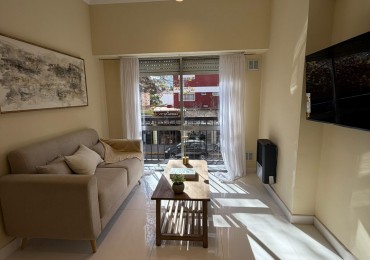 Departamento 2amb al frente con balcon reciclado Centro